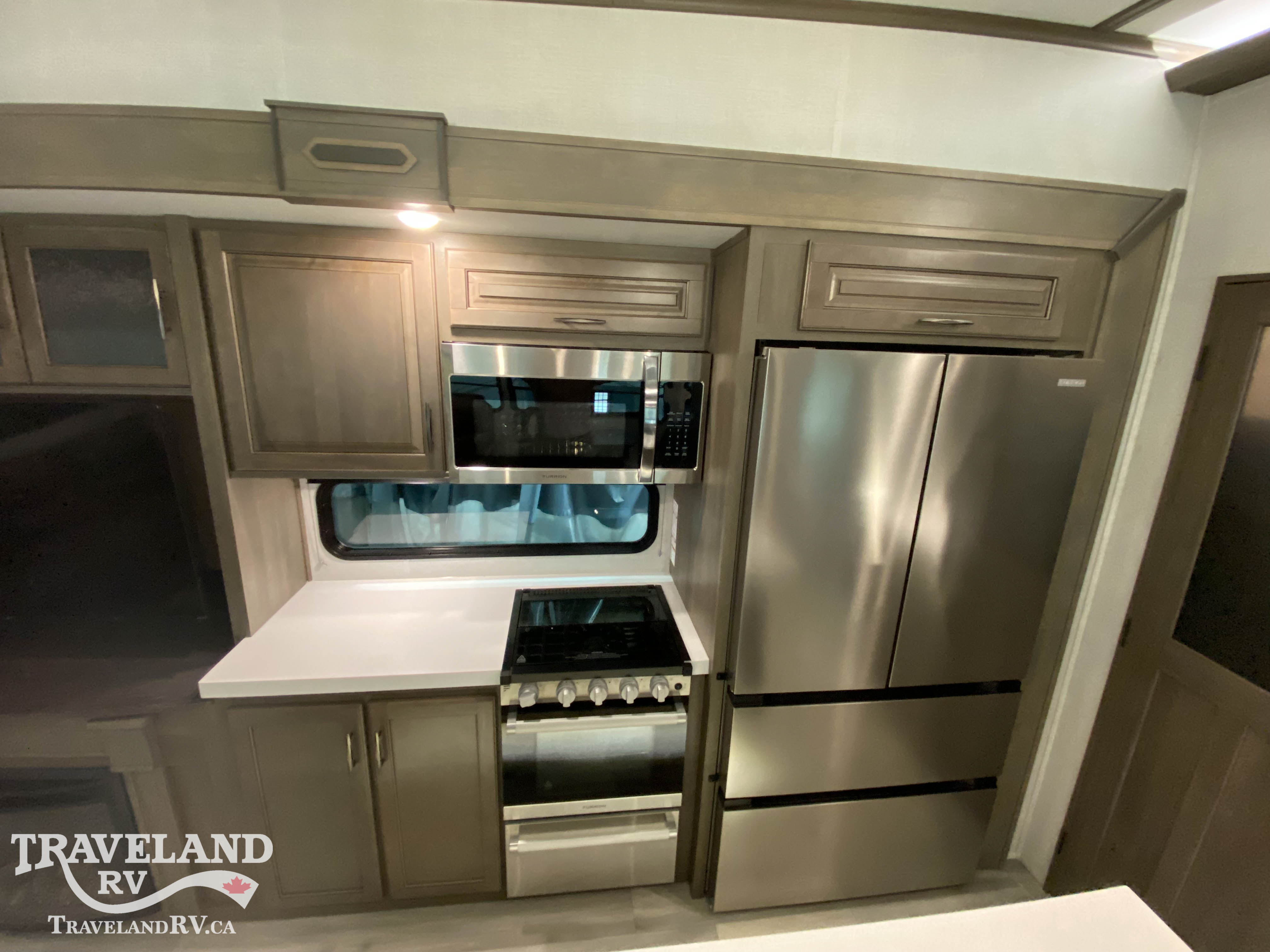 2023 Grand Design SOLITUDE 2930RL - Image 15