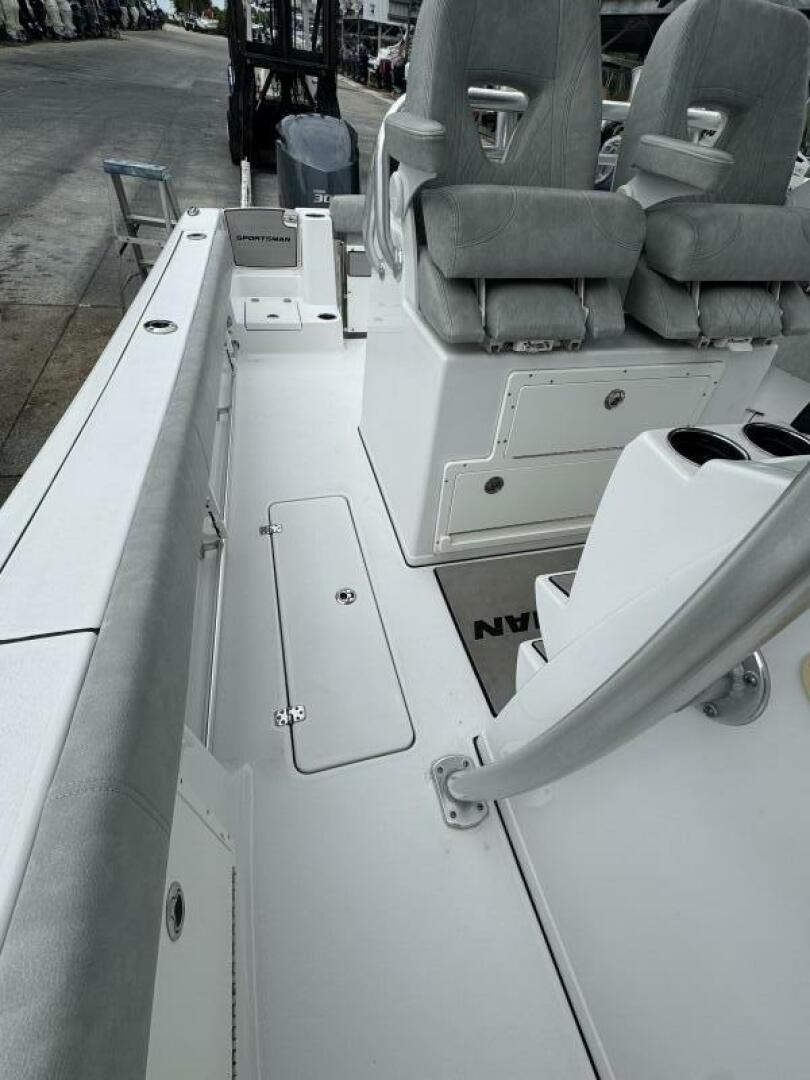 2020 Sportsman - Image 7
