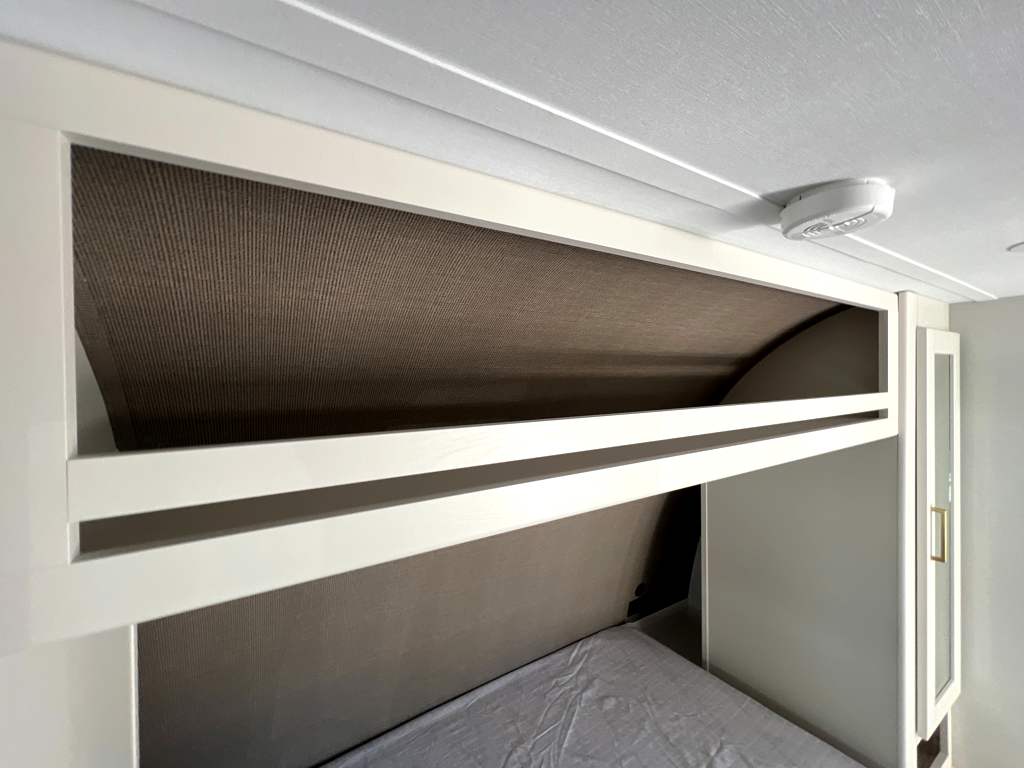 2027 GRAND DESIGN TRANSCEND 24BHX - Image 23