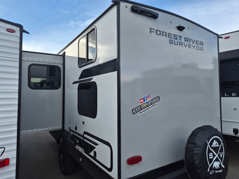 2026 Forest River Surveyor Legend 19BHLE - Image 2