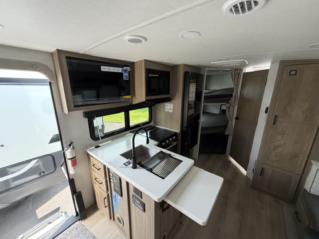 2027 Forest River Rockwood Mini Lite 2509S - Image 28
