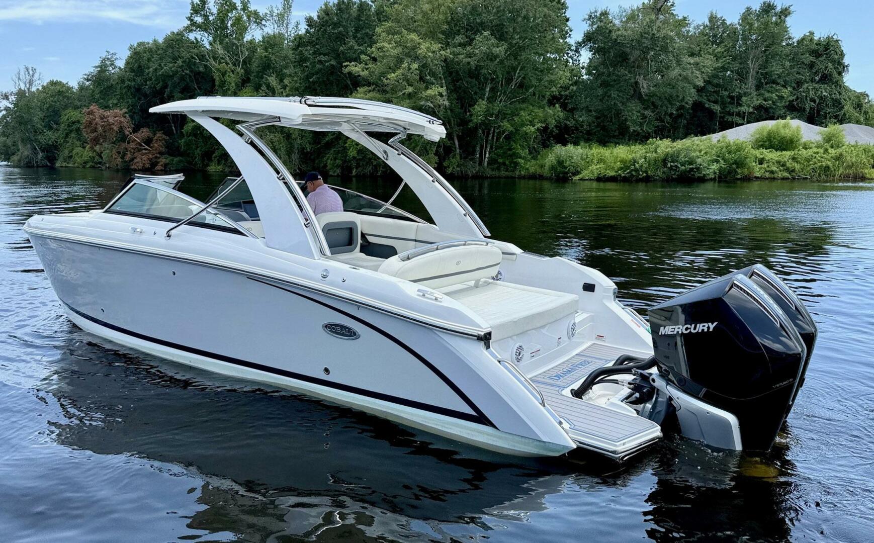 2022 Cobalt 30SC - Image 2