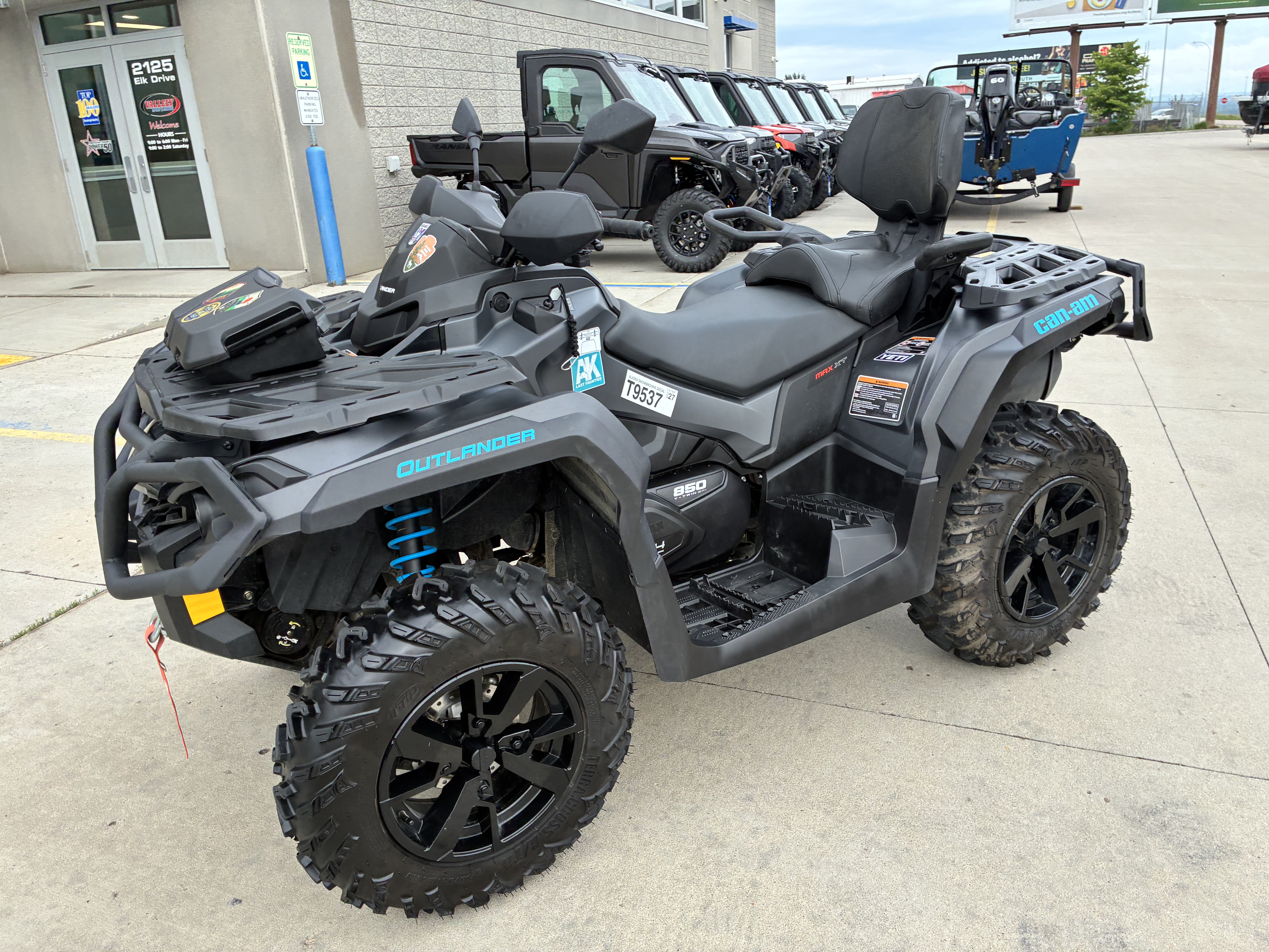 2021 Can-Am Outlander™ MAX XT 850 - Image 2