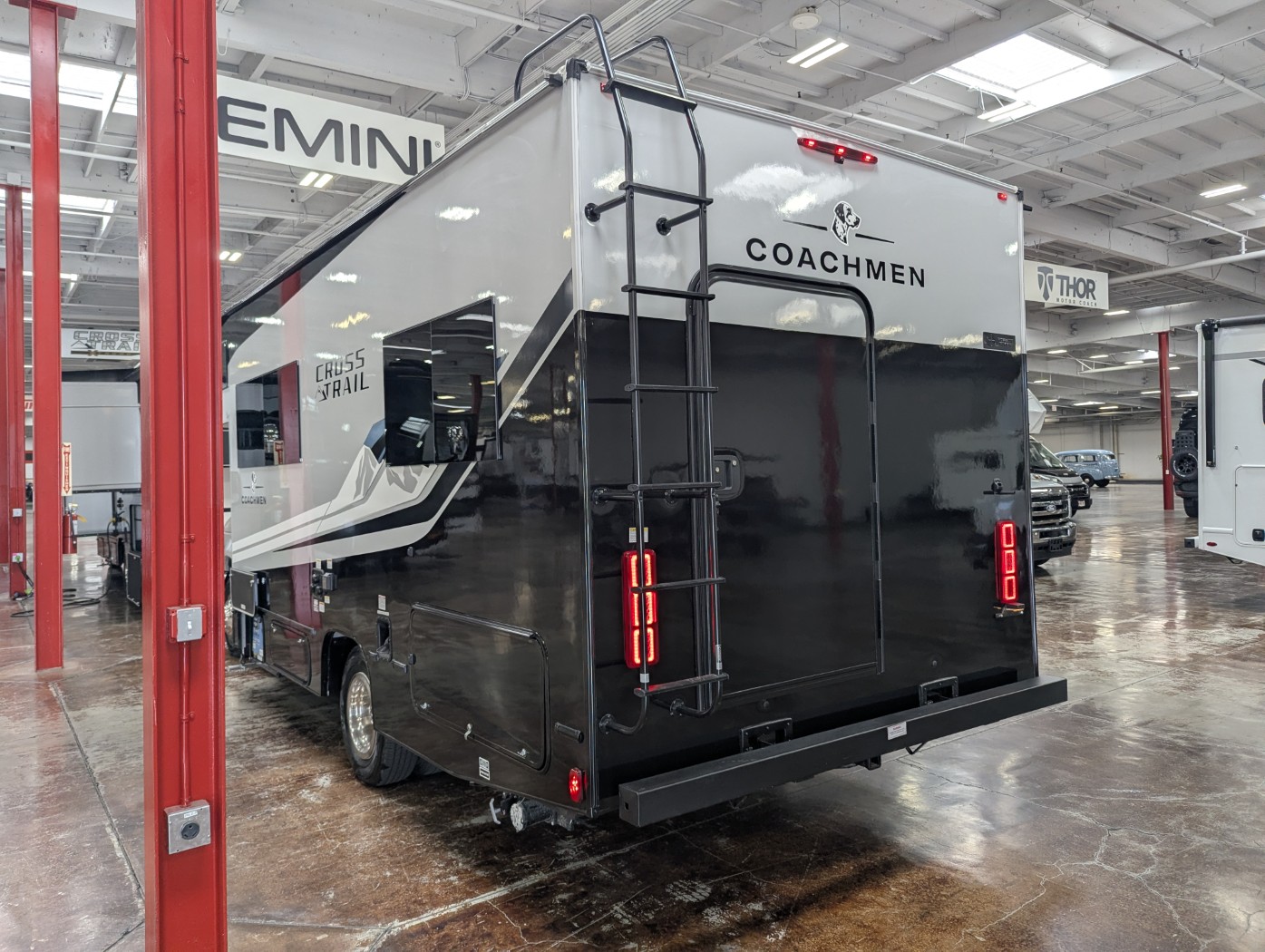 2027 Coachmen Cross Trail 22XG - Image 4