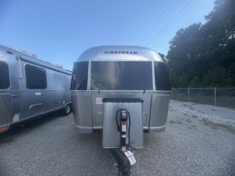 2026 AIRSTREAM GLOBETROTTER 27FBT - Image 1