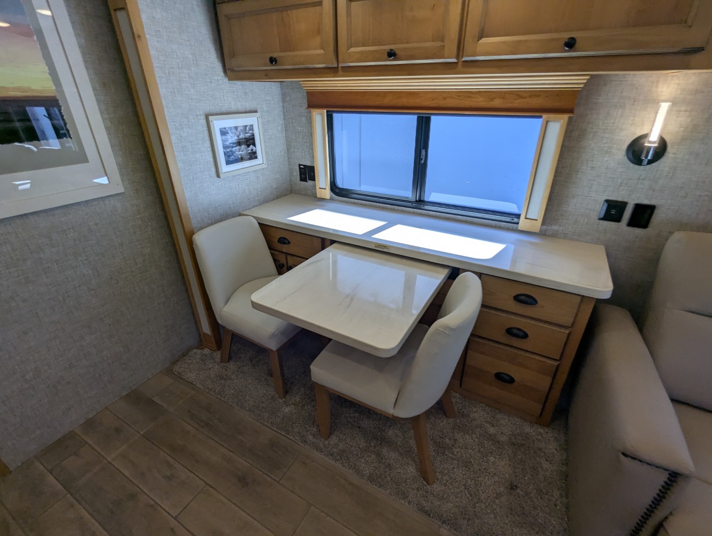 2023 Tiffin Allegro Red 360 37 BA - Image 17