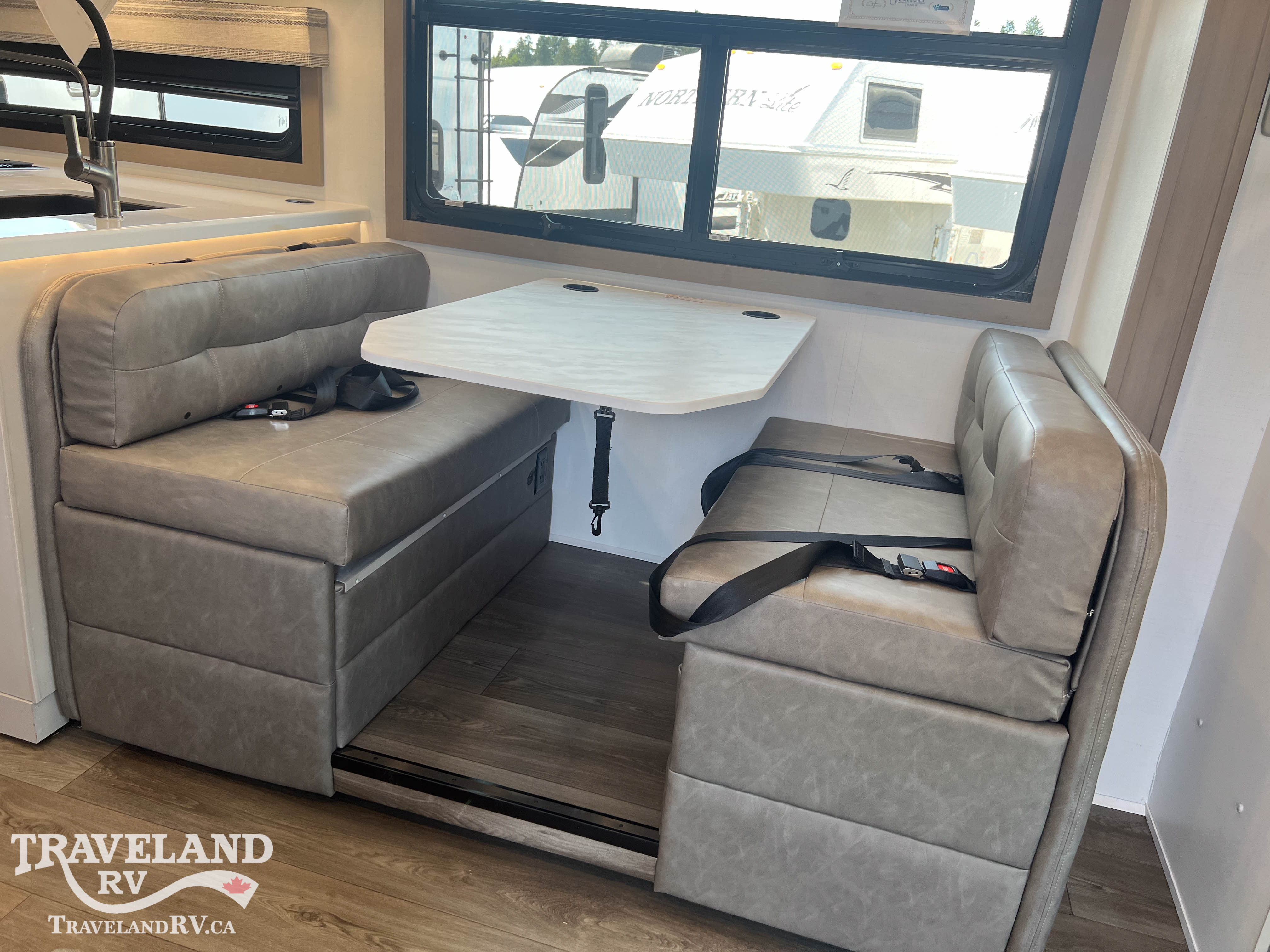 2027 Entegra Coach ESTEEM XL 32U - Image 13