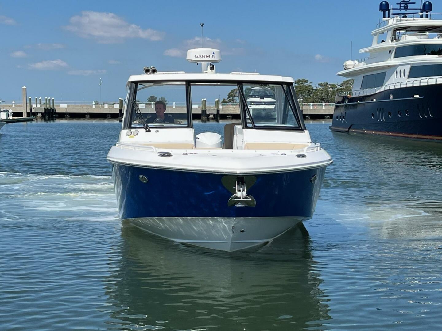 2019 Everglades 340 Dual Console - Image 32