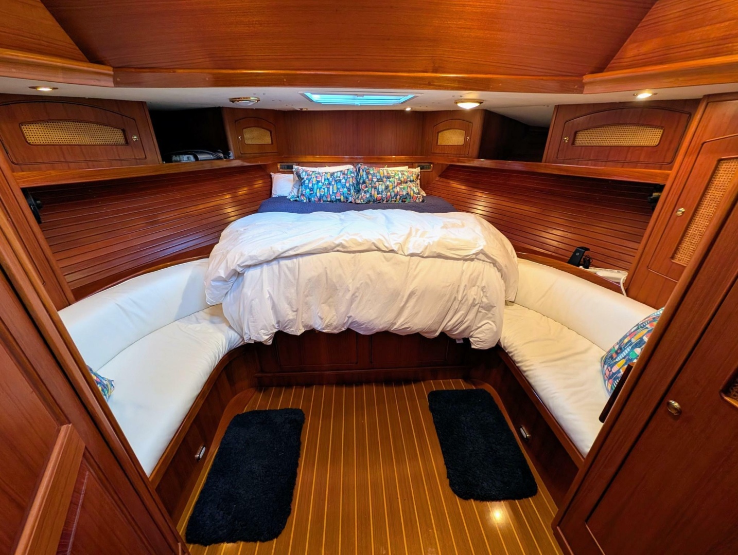 1998 Little Harbor Whisperjet 55 - Image 40