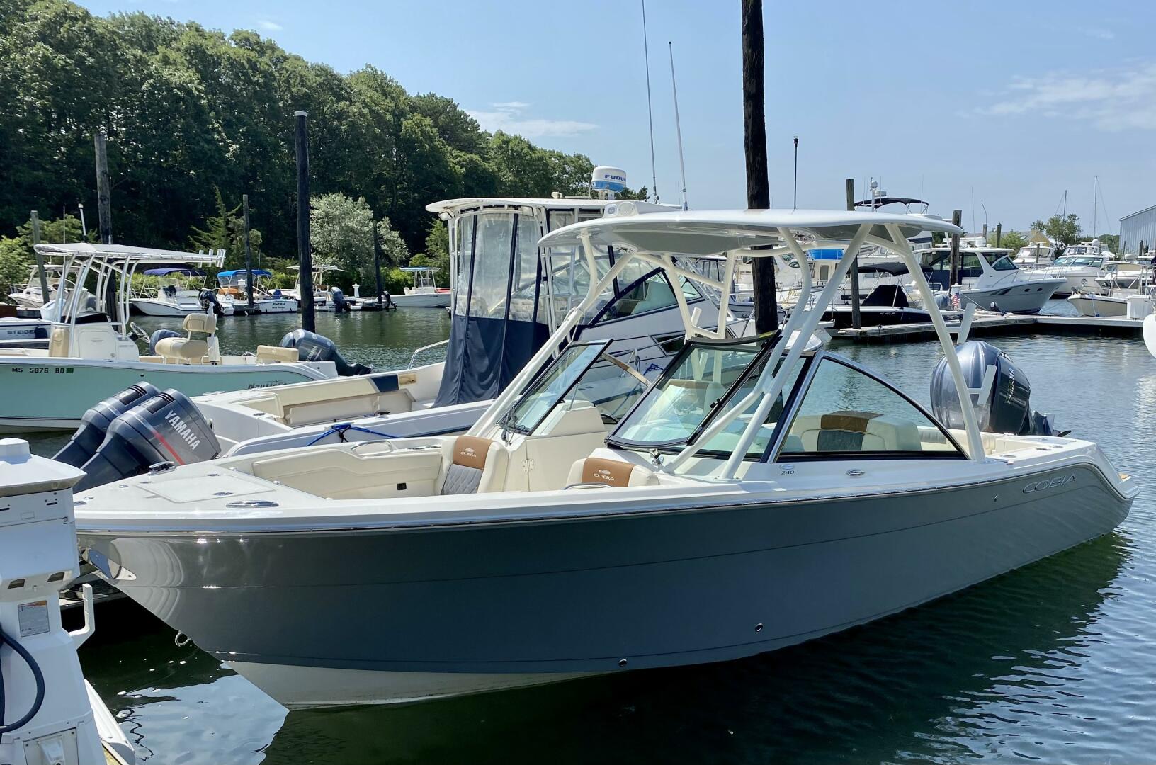 2022 Cobia 240DC - Image 2