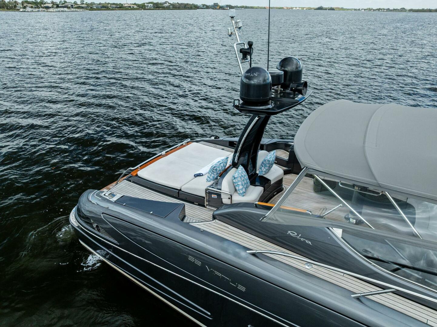 2015 Riva 63 Virtus - Image 12