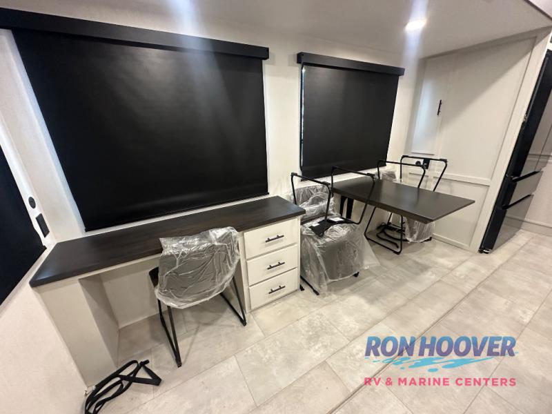 2026 FOREST RIVER 38BNB - Image 28