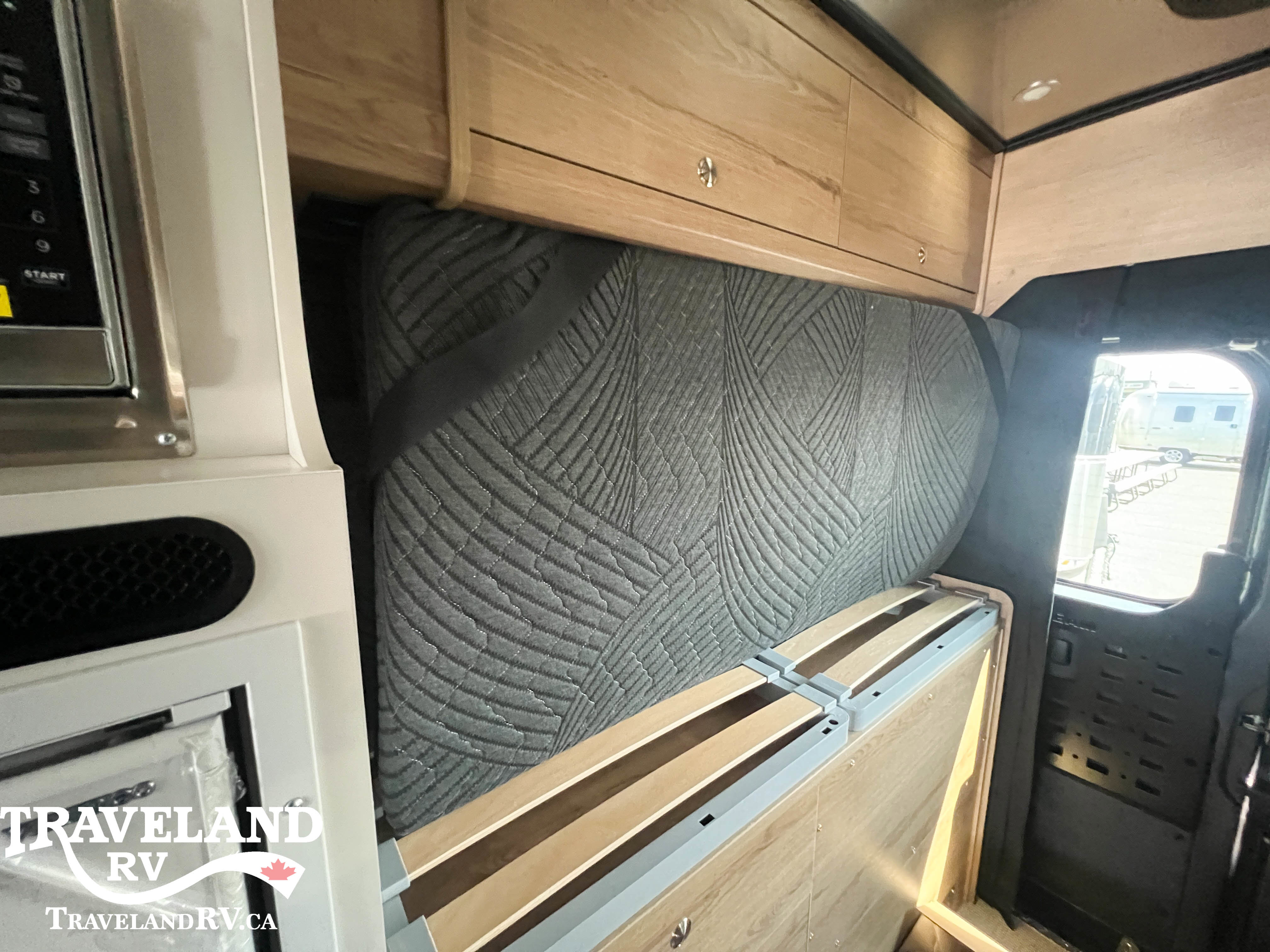 2026 Airstream Rangeline Base - Image 16