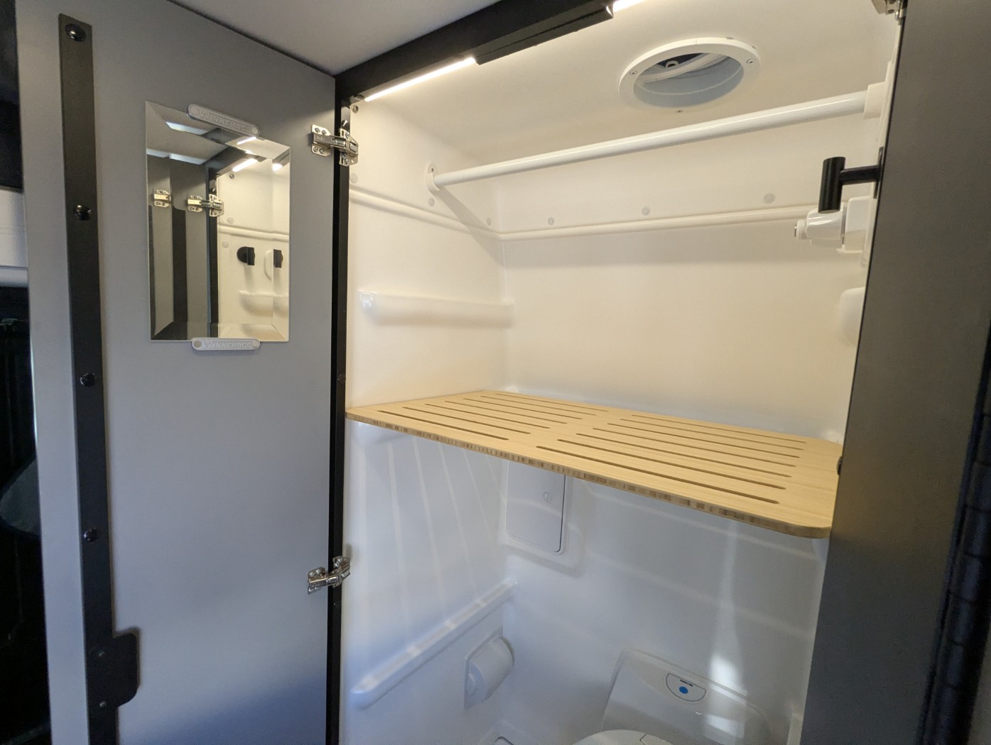 2026 Winnebago Revel 44E - ATH Edition - Image 15