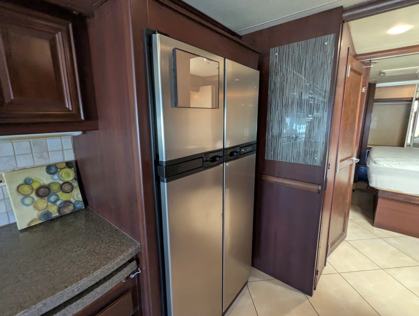 2011 DAMON ASTORIA 40KT - Image 22