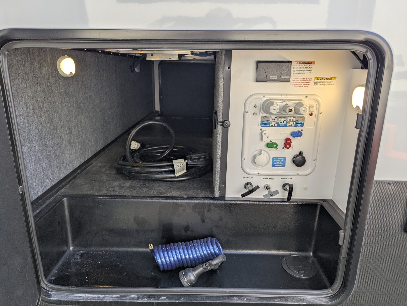 2023 Alliance RV Valor 36V11 - Image 7