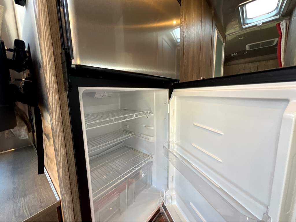 2026 AIRSTREAM STETSON + 6666 27FBT - Image 15