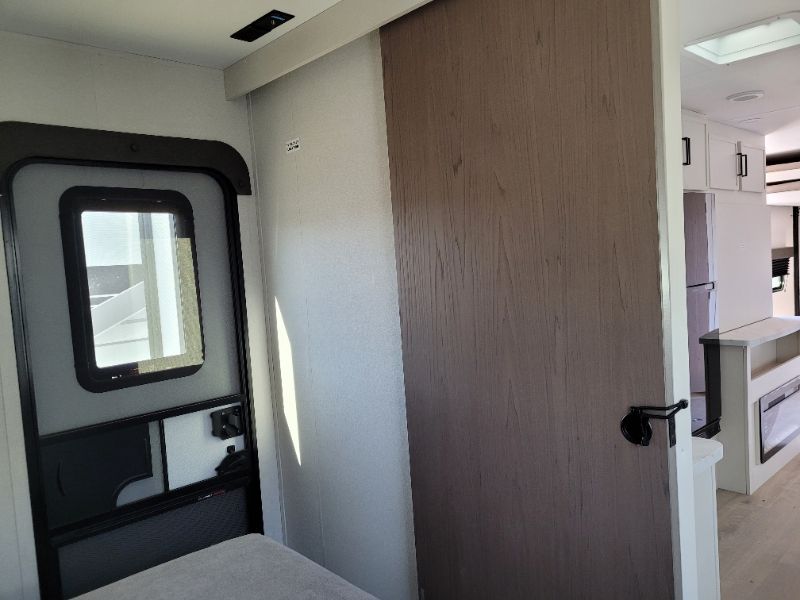 2026 Grand Design Momentum MAV 28MAV - Image 13