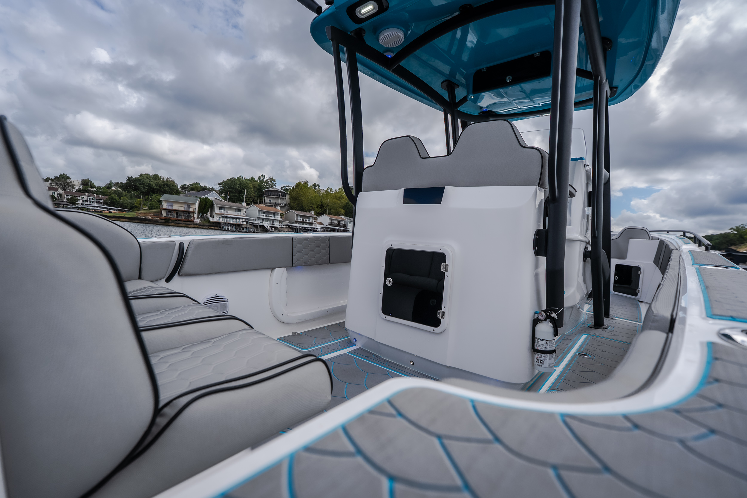 2024 Glasstream 328 PRO-XS - Image 13