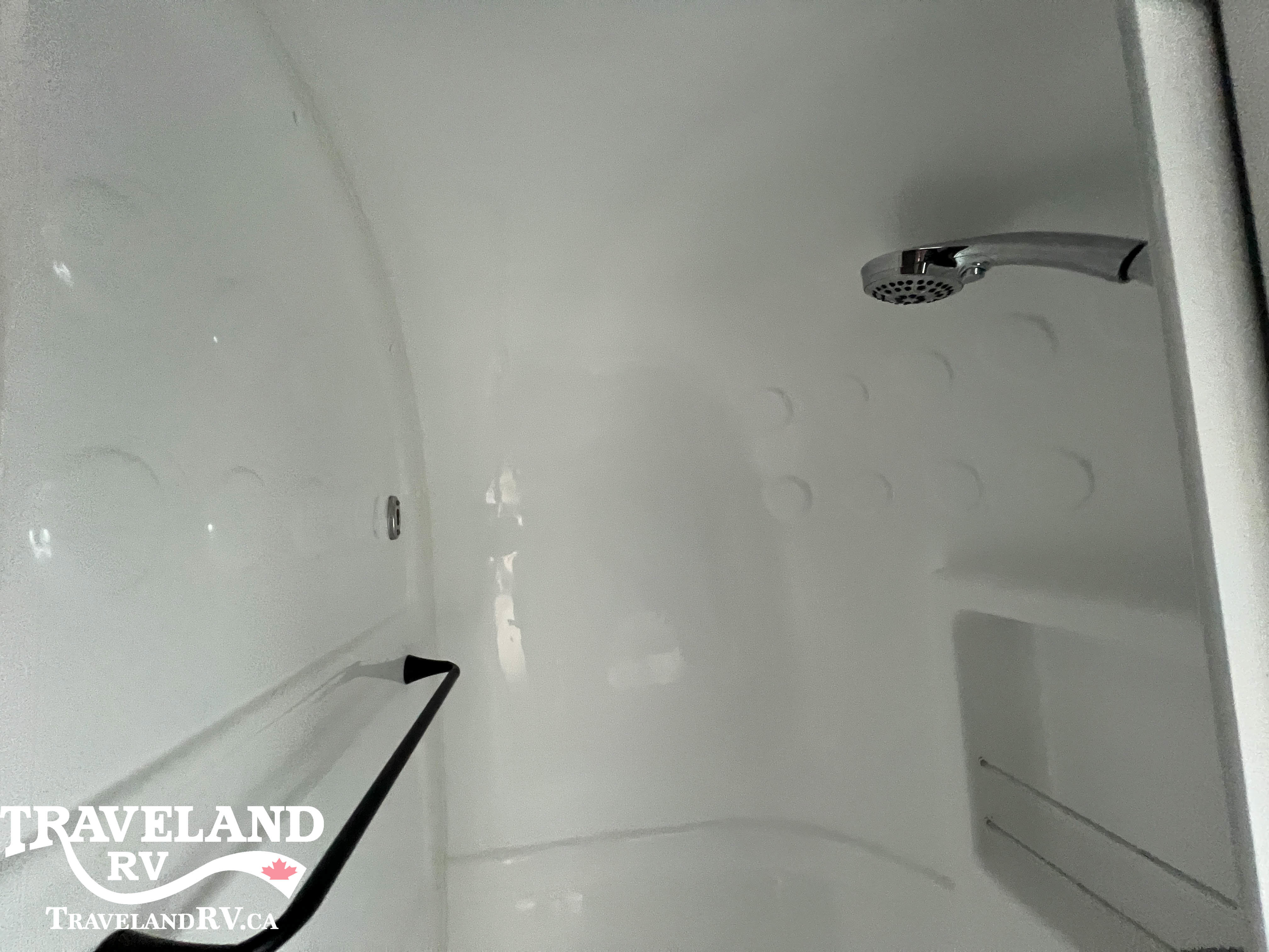 2024 Airstream Caravel 19CB - Image 17