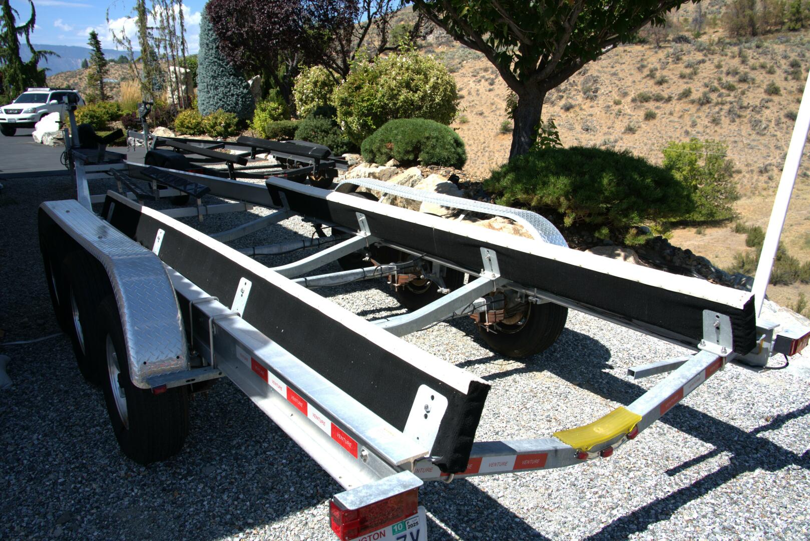 2005 Cobalt 343 - Image 69