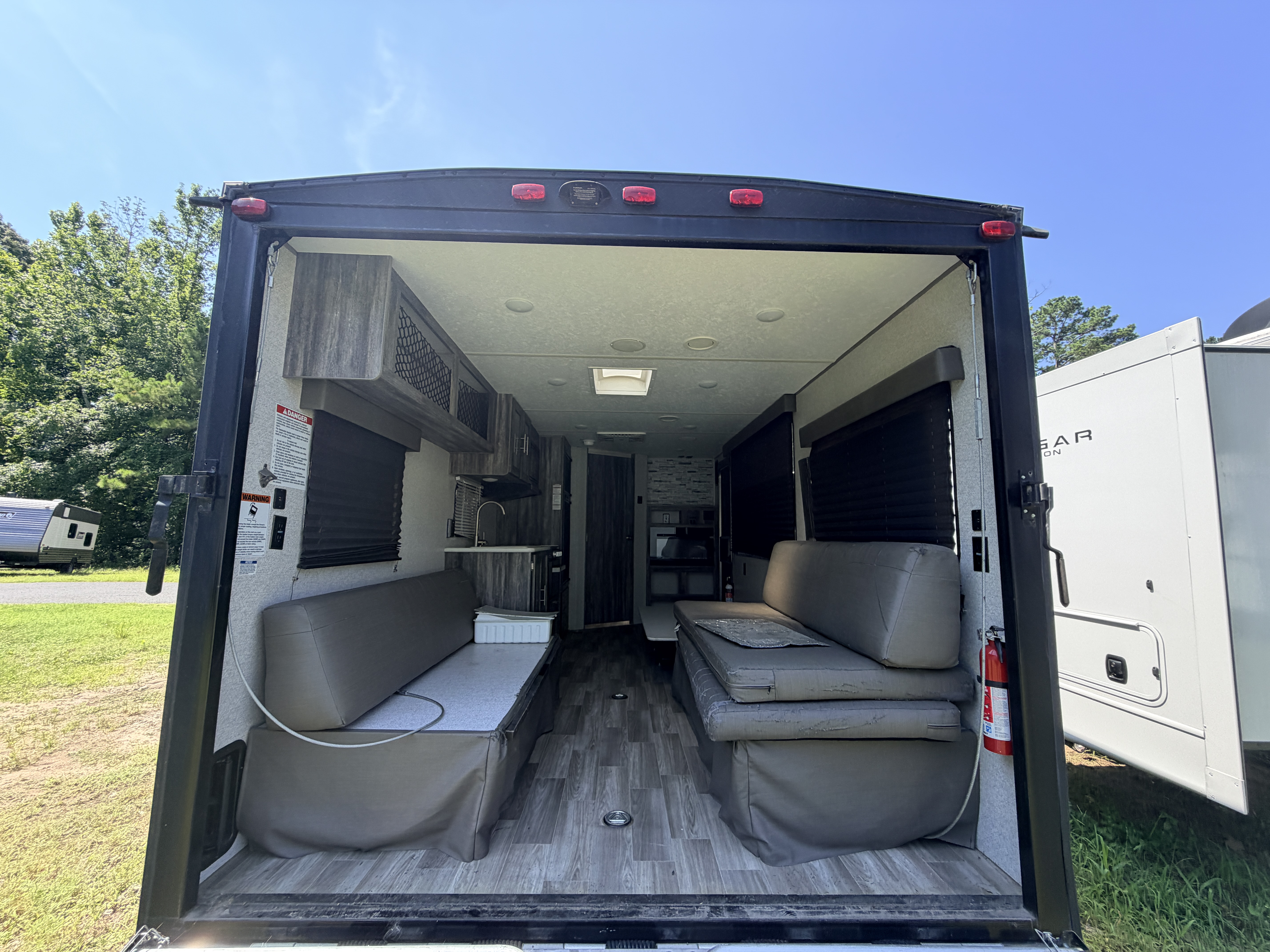 2019 Forest River Salem FSX 260RT - Image 9