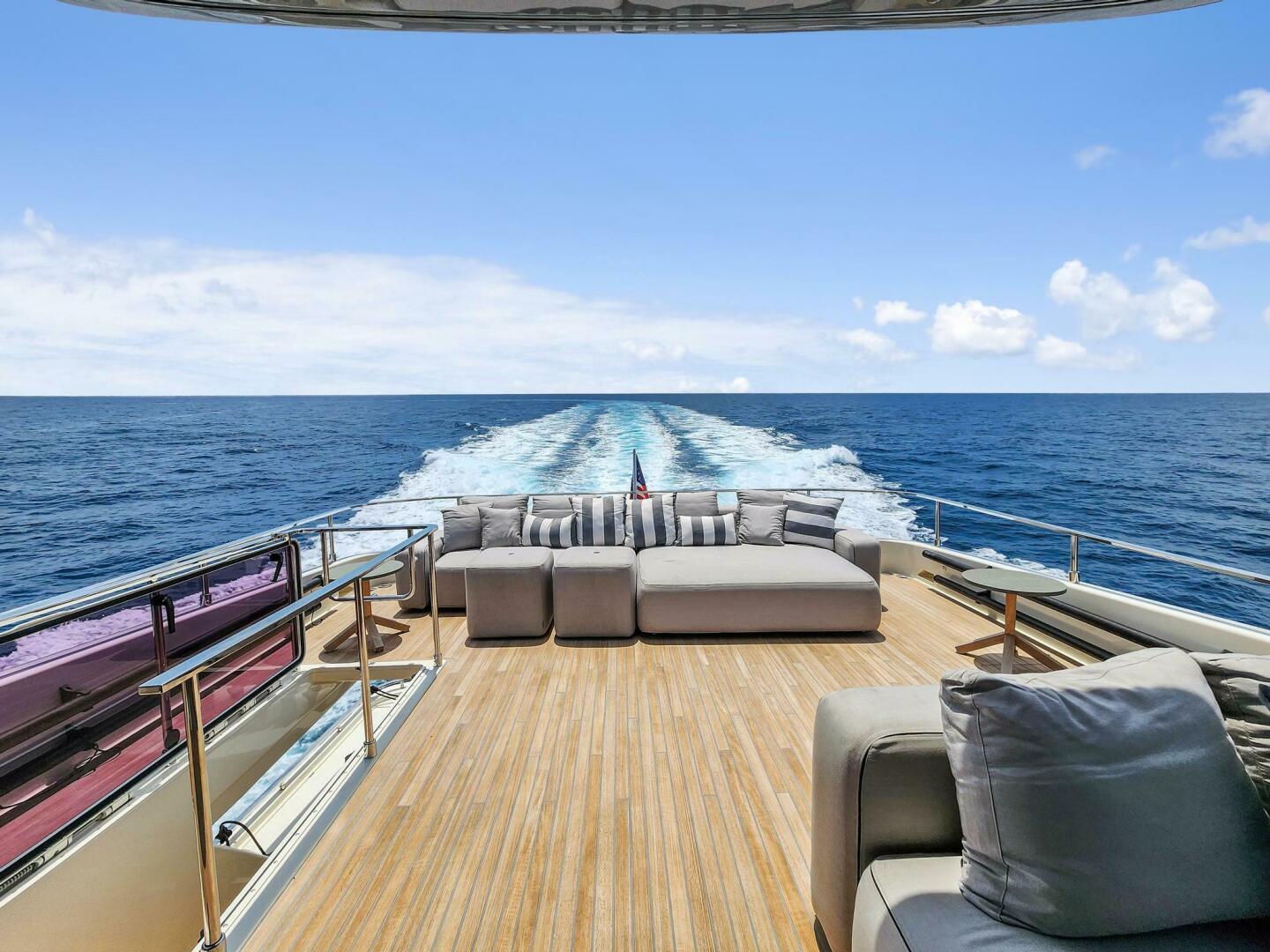 2021 Ferretti Yachts 850 - Image 27