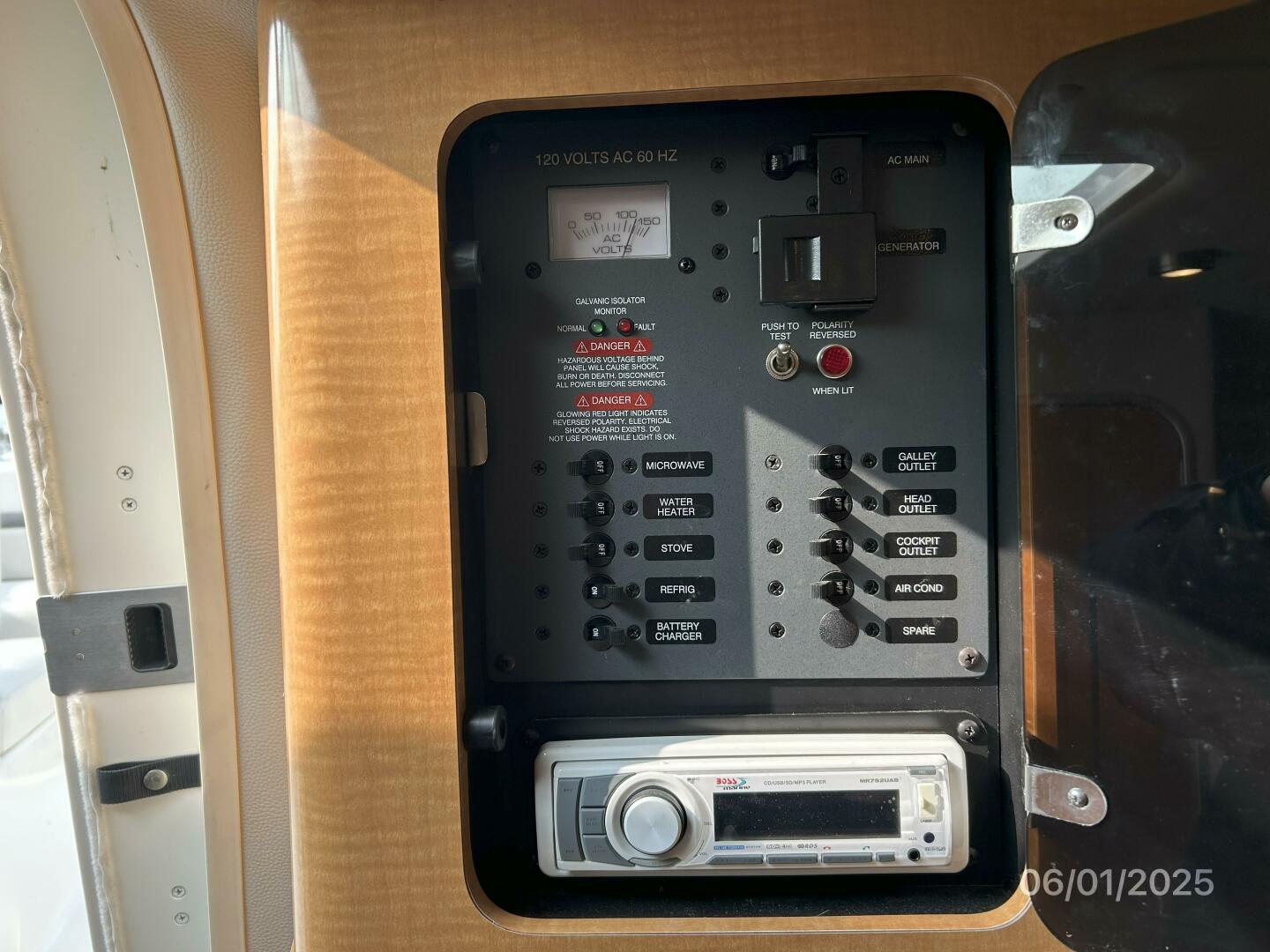 2006 Chaparral Signature 290 - Image 35