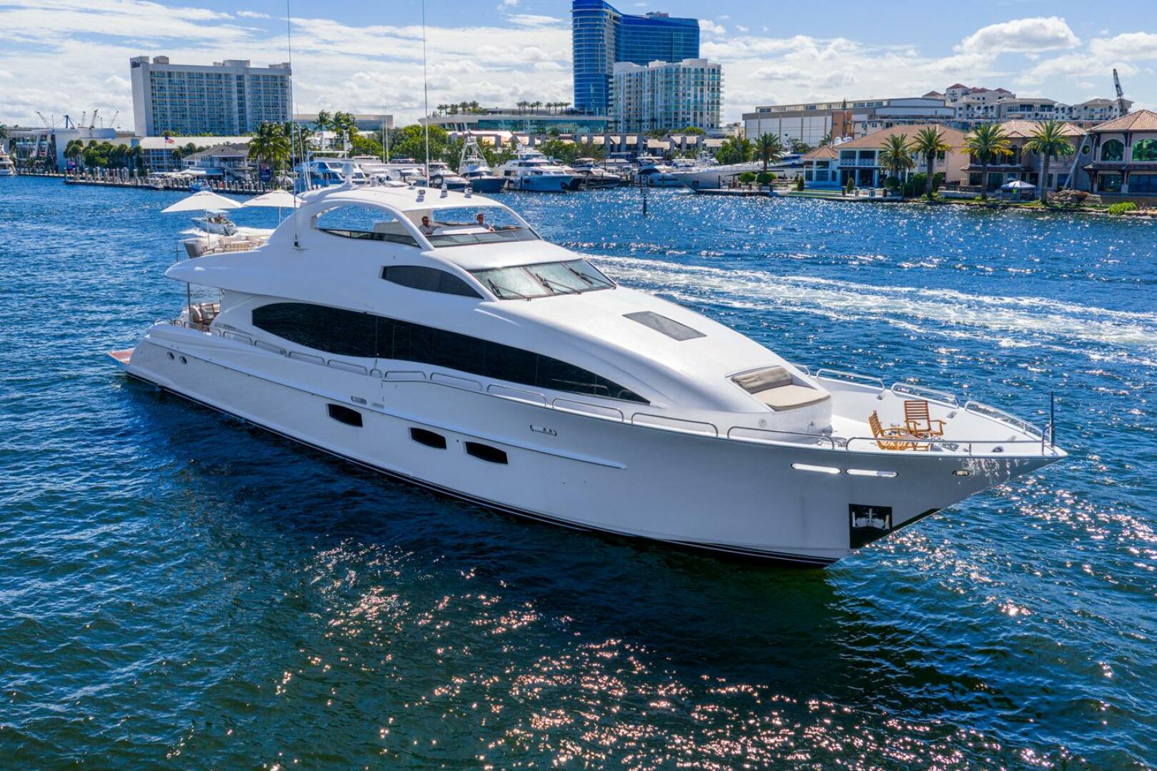 2008 Lazzara Yachts 116 - Image 12