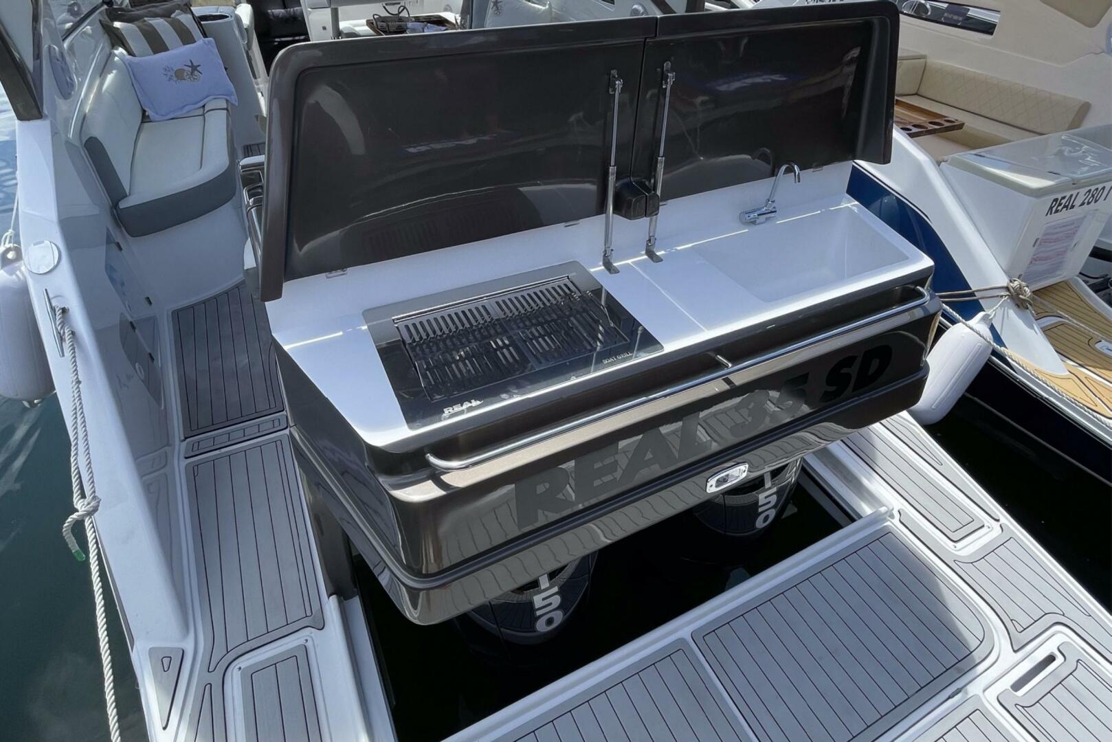 2023 Real 35 Special Deck (SD) - Image 6