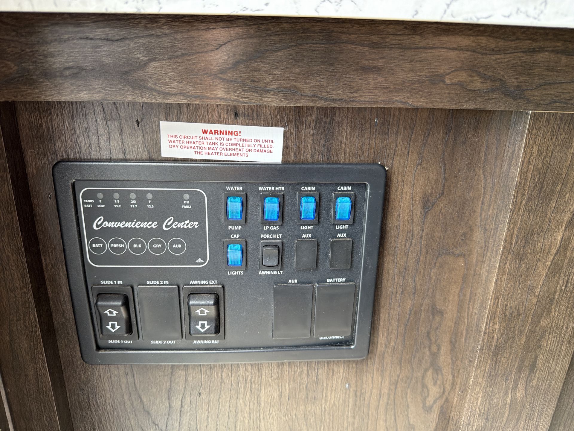 2019 Cruiser RV Shadow Cruiser SC240BHS - Image 12