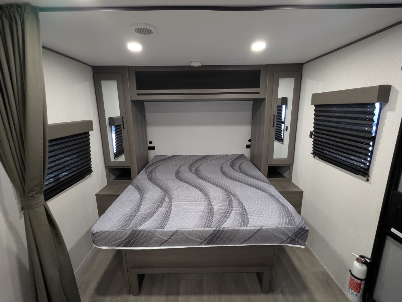 2026 Grand Design Transcend XPLOR 23BHX - Image 30