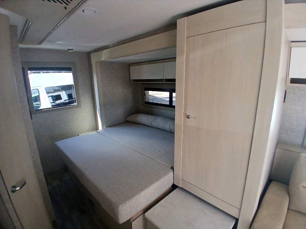 2026 TIFFIN WAYFARER 25 XPW - Image 14