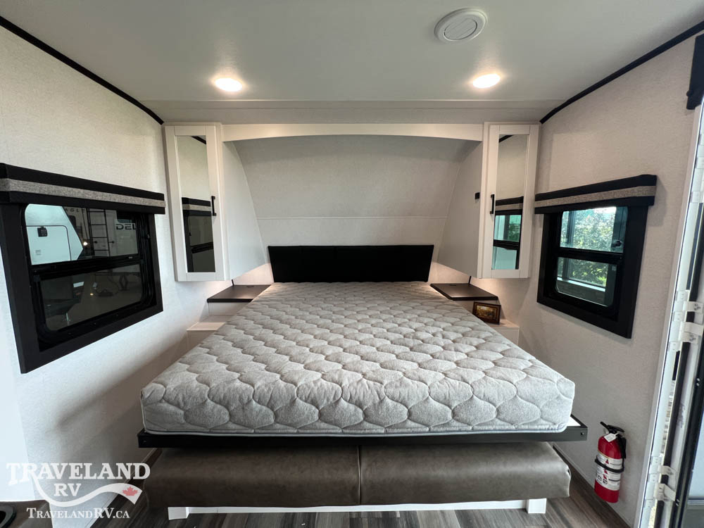 2026 Highland Ridge Range Lite 211RKM - Image 8
