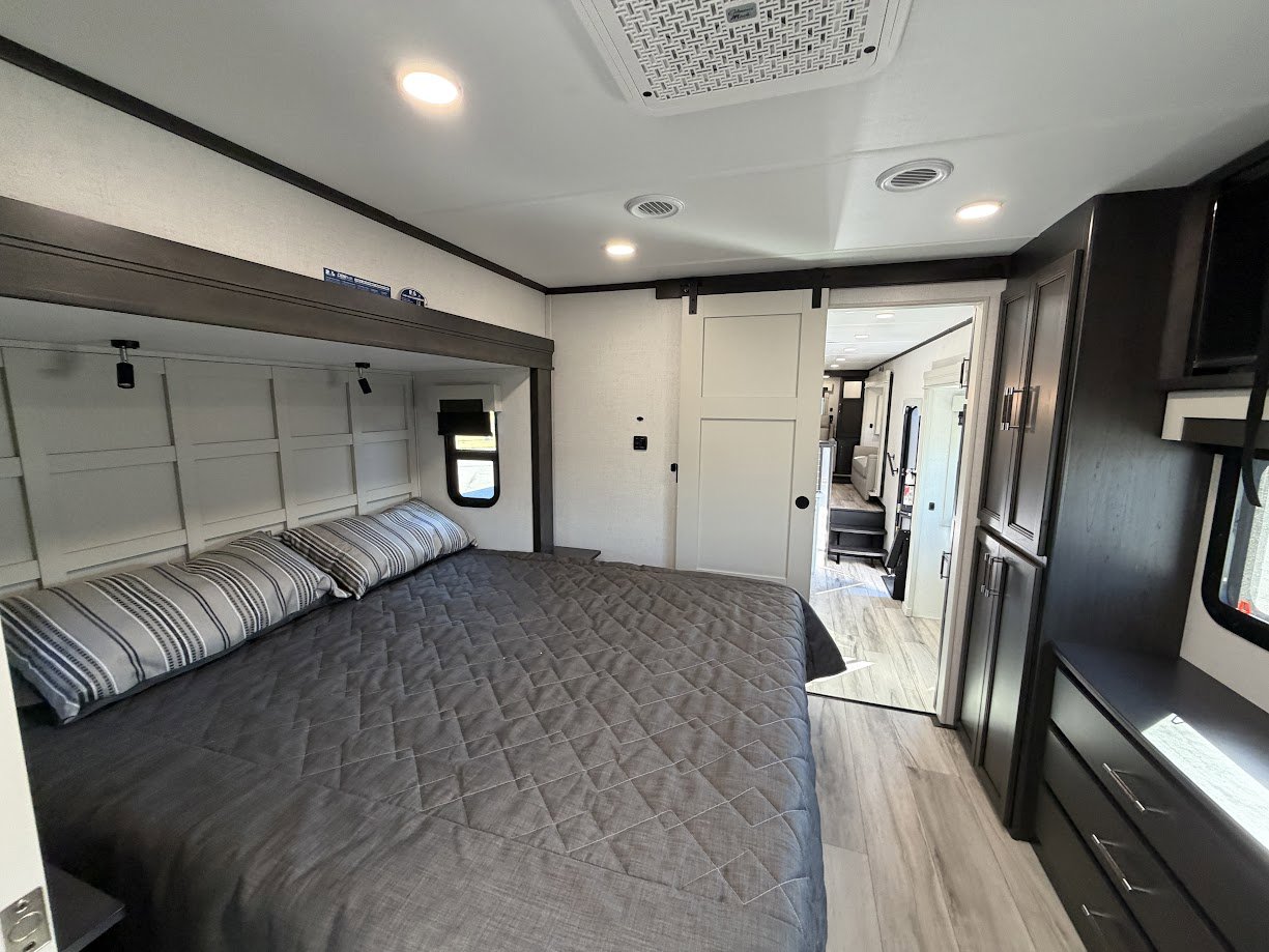 2026 Keystone ALPINE 3710FL - Image 79
