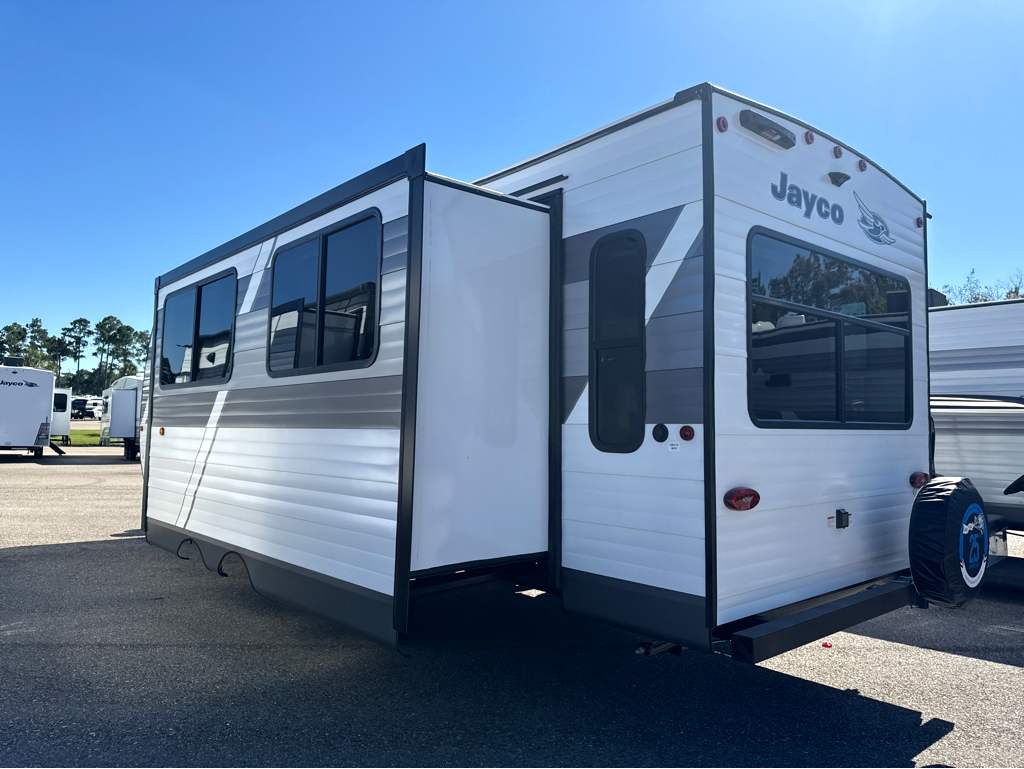2027 JAYCO JAY FLIGHT 262RLS - Image 3