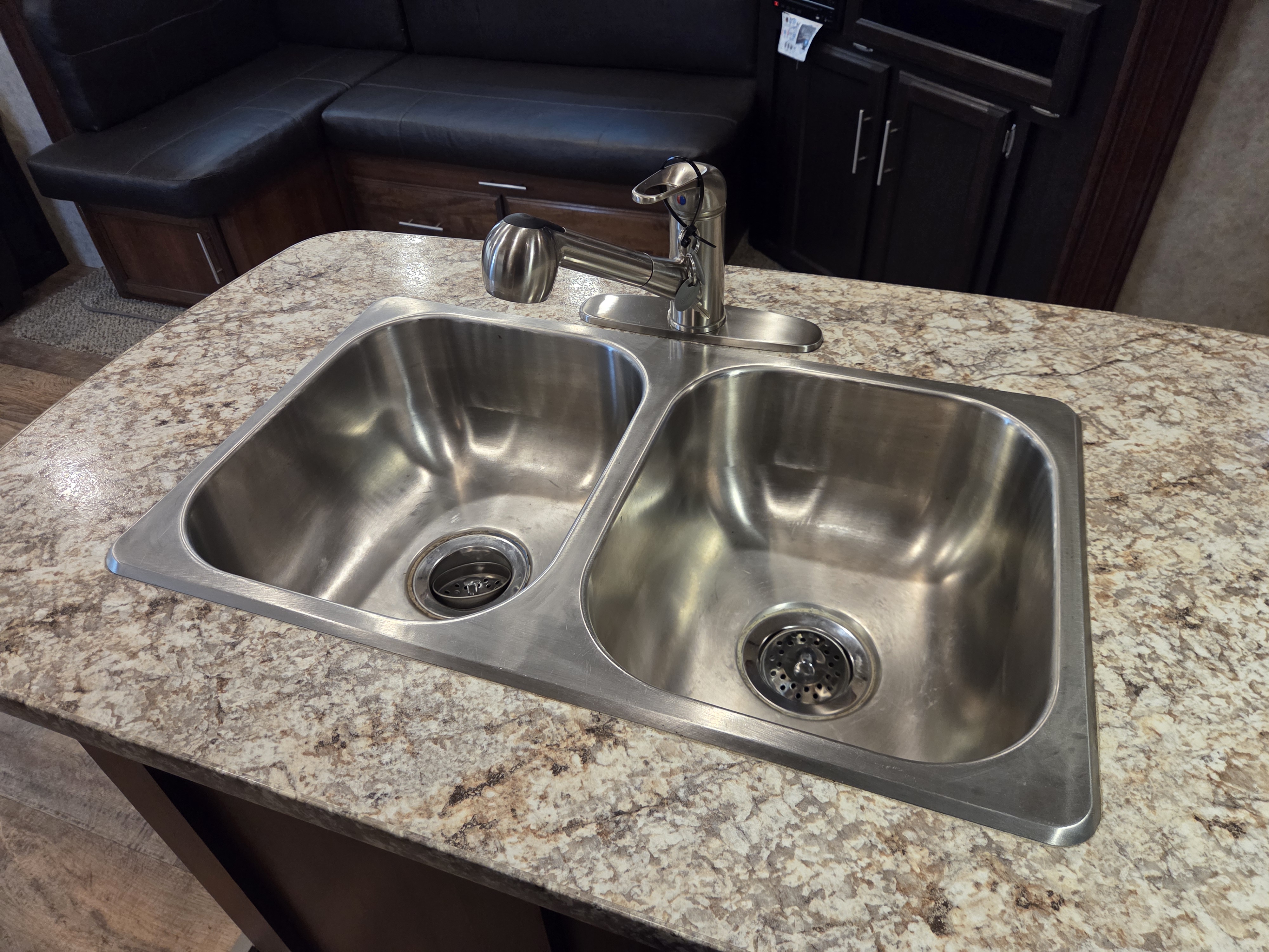 2017 Jayco Eagle HT 24.5CKTS - Image 9
