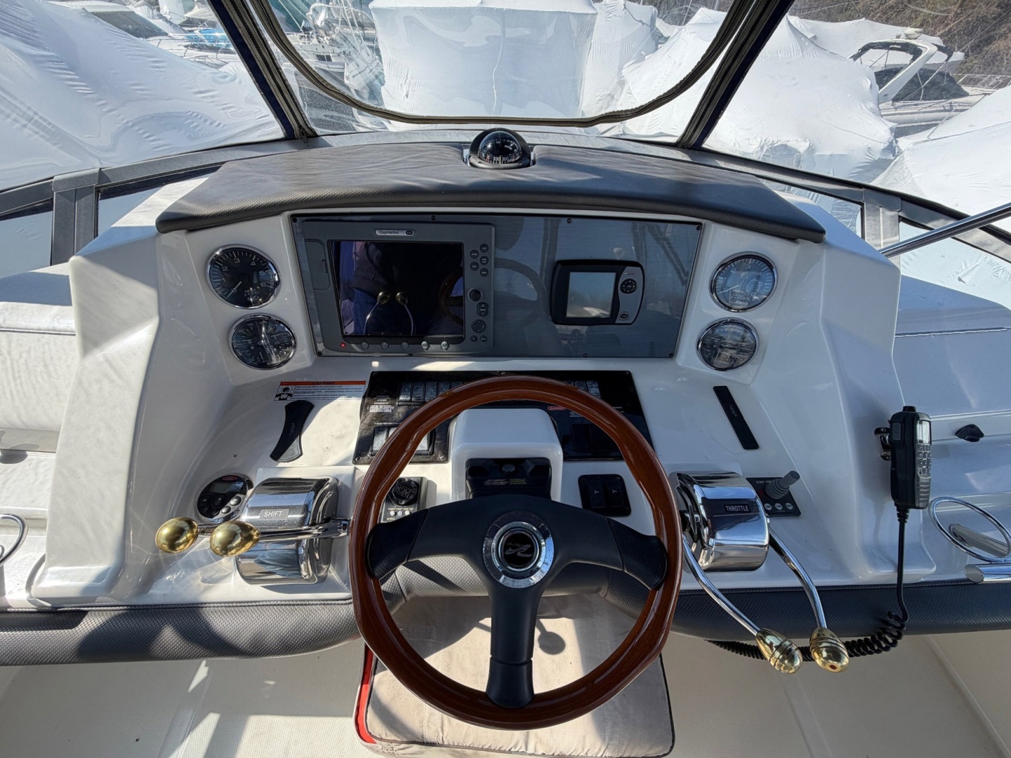 2007 Sea Ray Sedan Bridge - Image 16