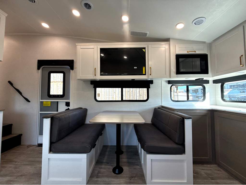2027 JAYCO EAGLE SLE 24MLE - Image 13