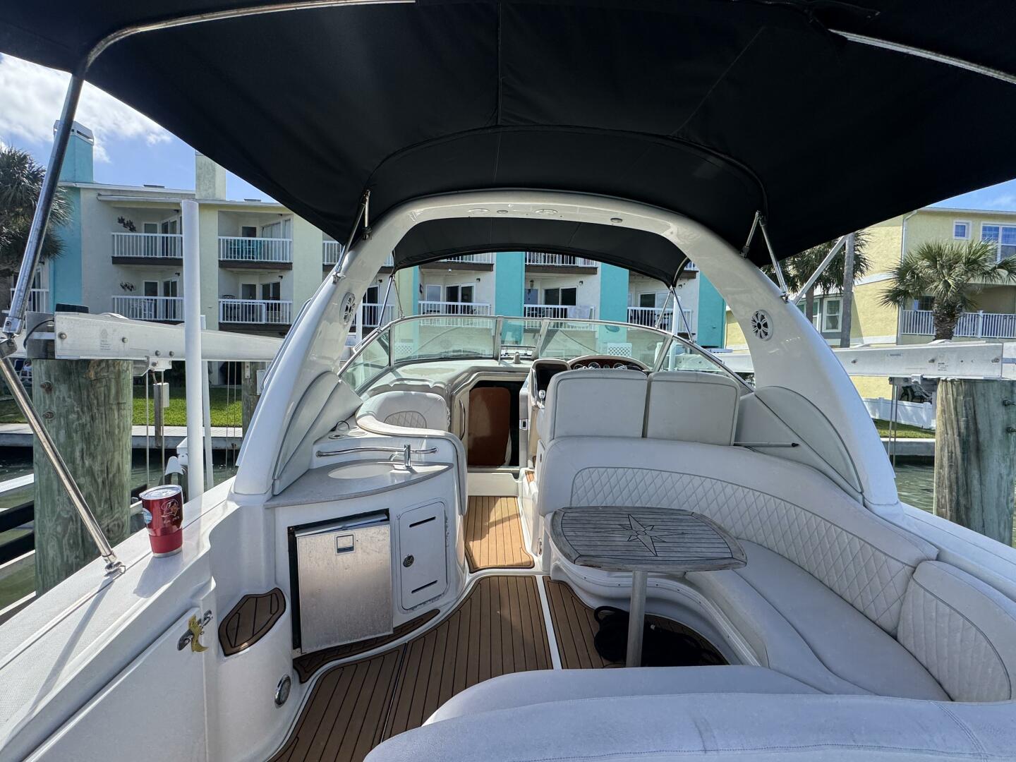 2002 Sea Ray 320 Sundancer - Image 10