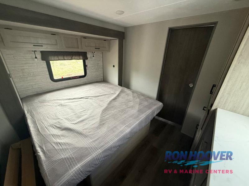 2026 COACHMEN CATALINA 44CONDO - Image 13