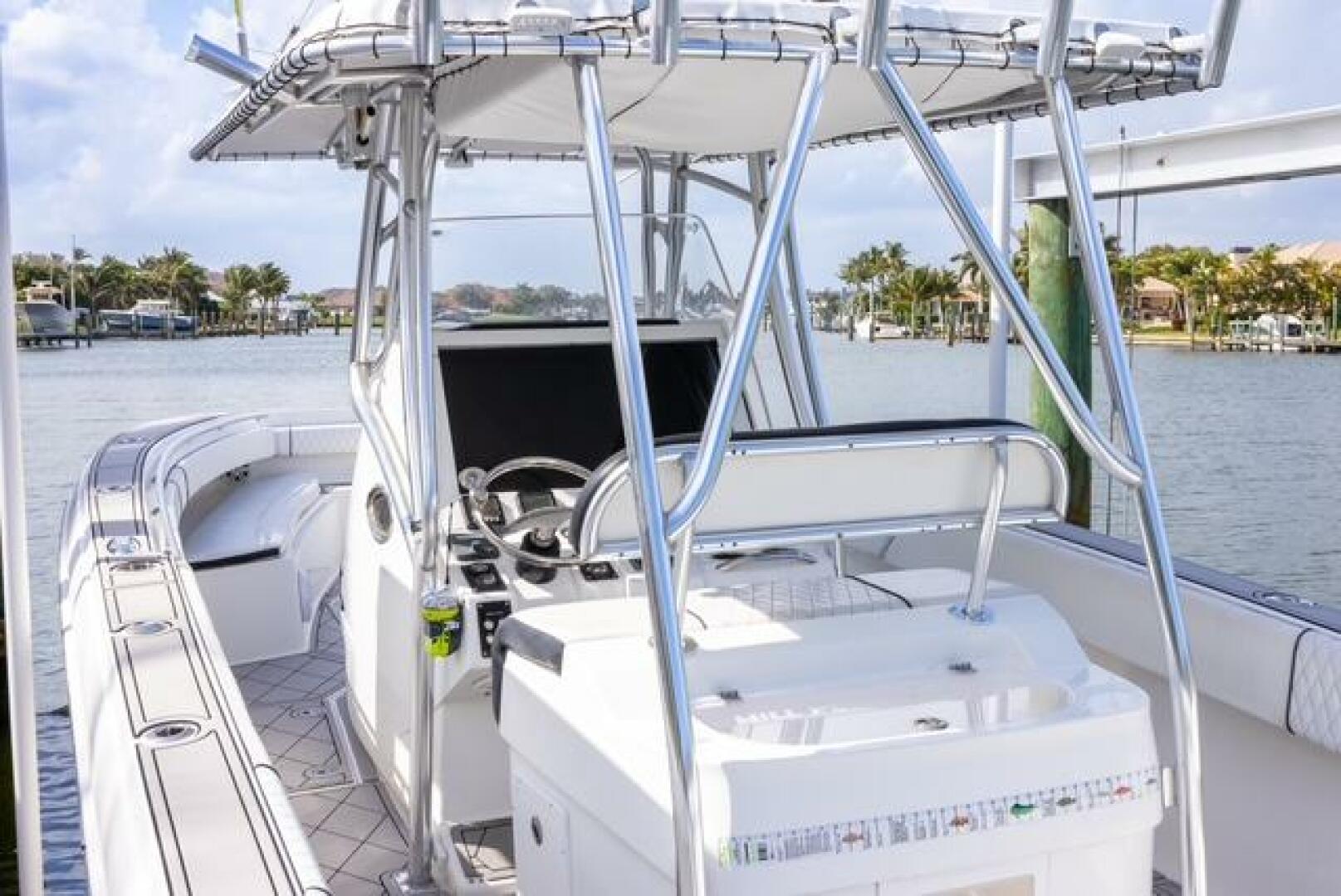 2007 Spectre 37 Center Console - Image 33