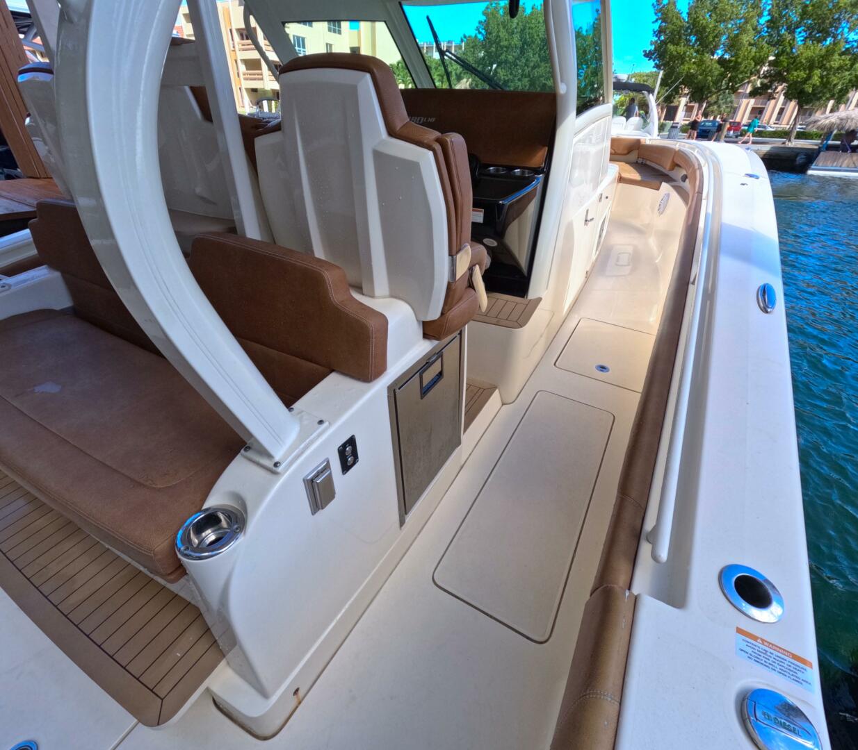 2018 Scout 380 LXF - Image 15