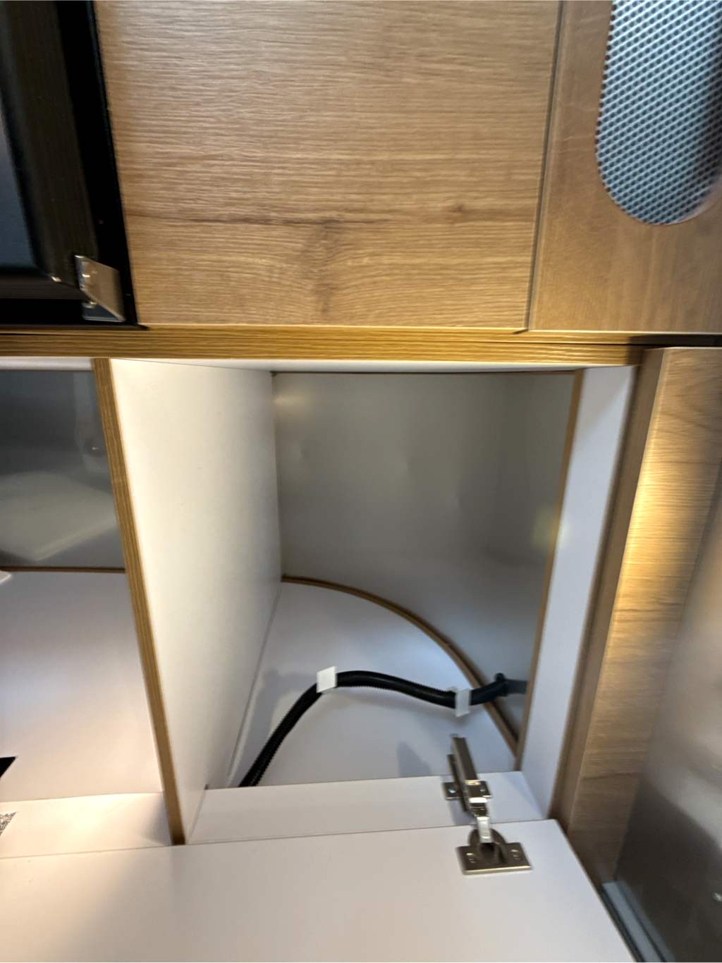 2026 AIRSTREAM TRADE WIND 23FBT - Image 22