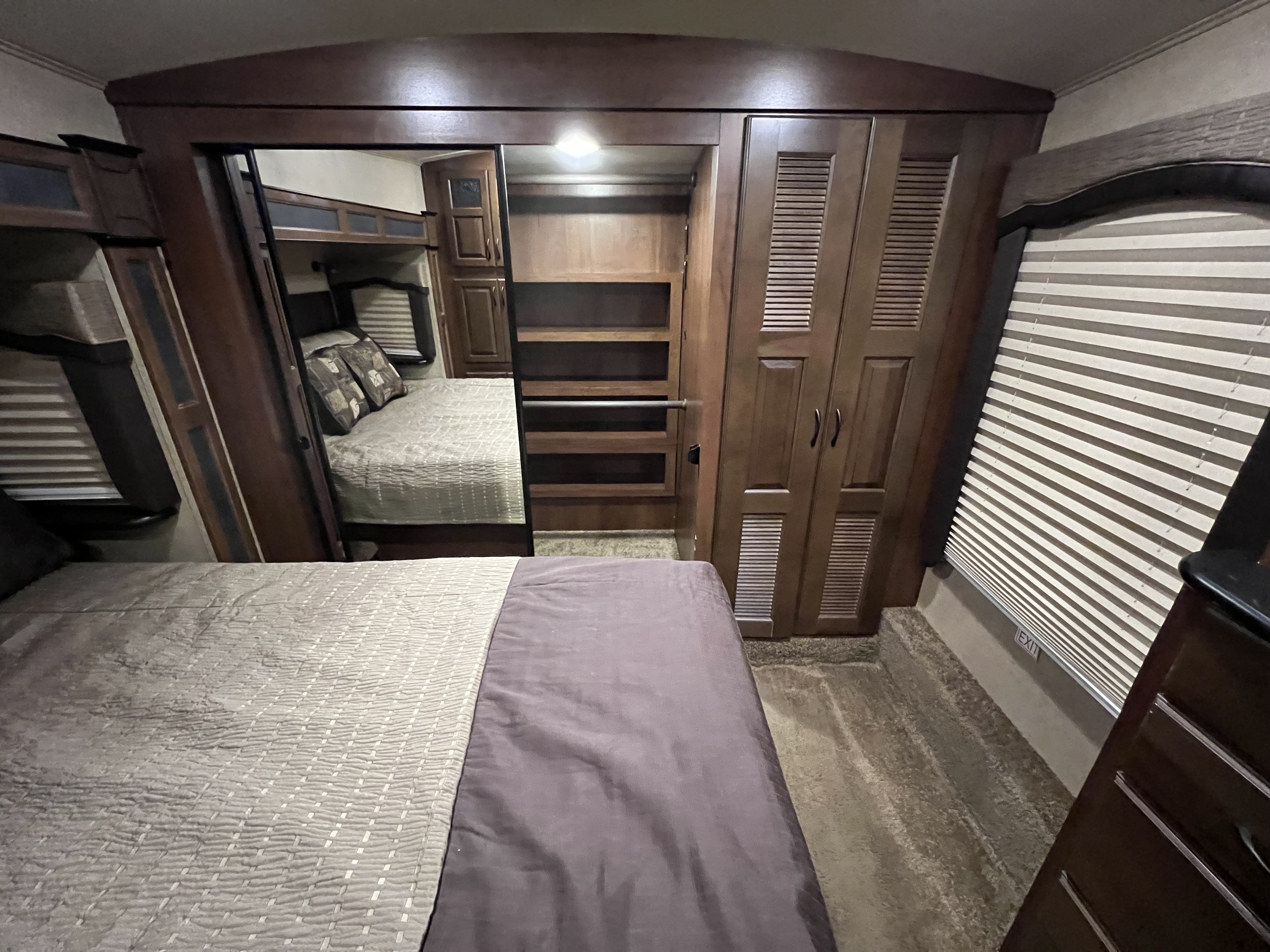 2015 Jayco Eagle Premier 375BHFS - Image 29