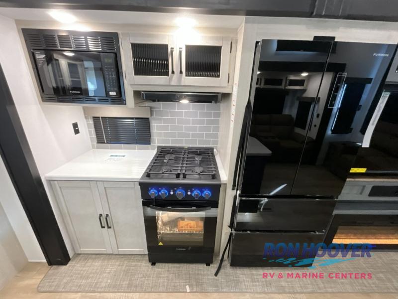 2026 PALOMINO 402LFT - Image 14