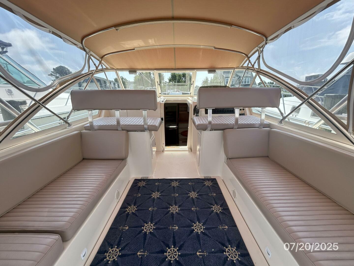 2006 Mainship Pilot 30 Base - Image 20