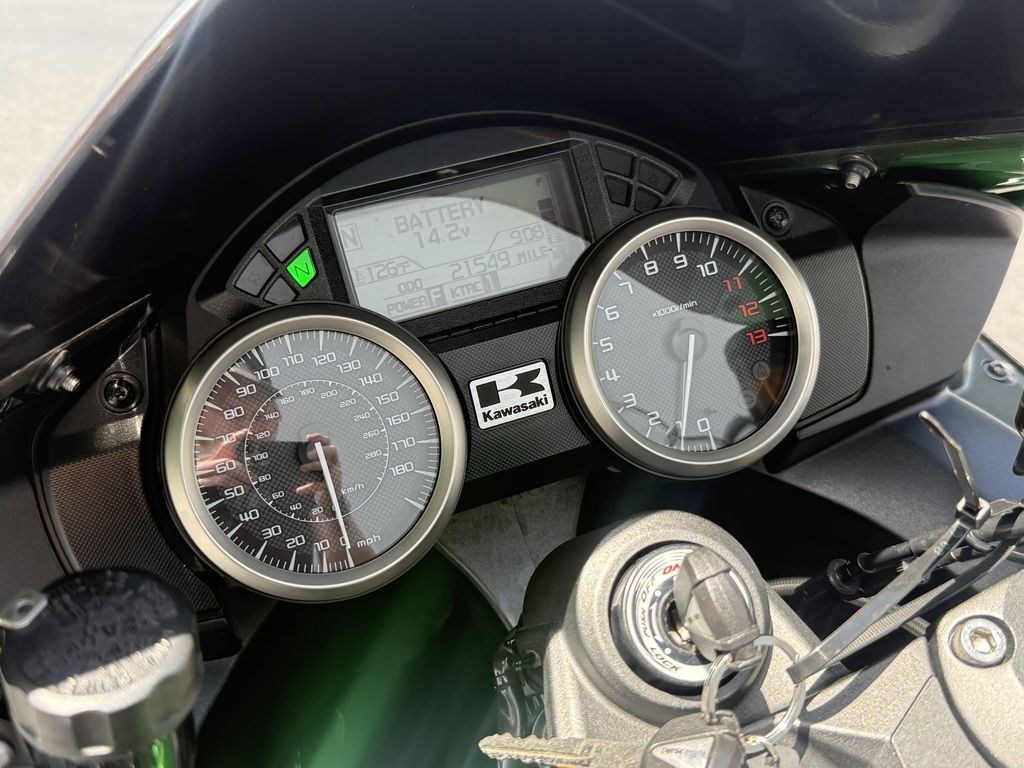 Used 2020 Kawasaki Ninja ZX-14R ABS for Sale in Elmhurst, IL
