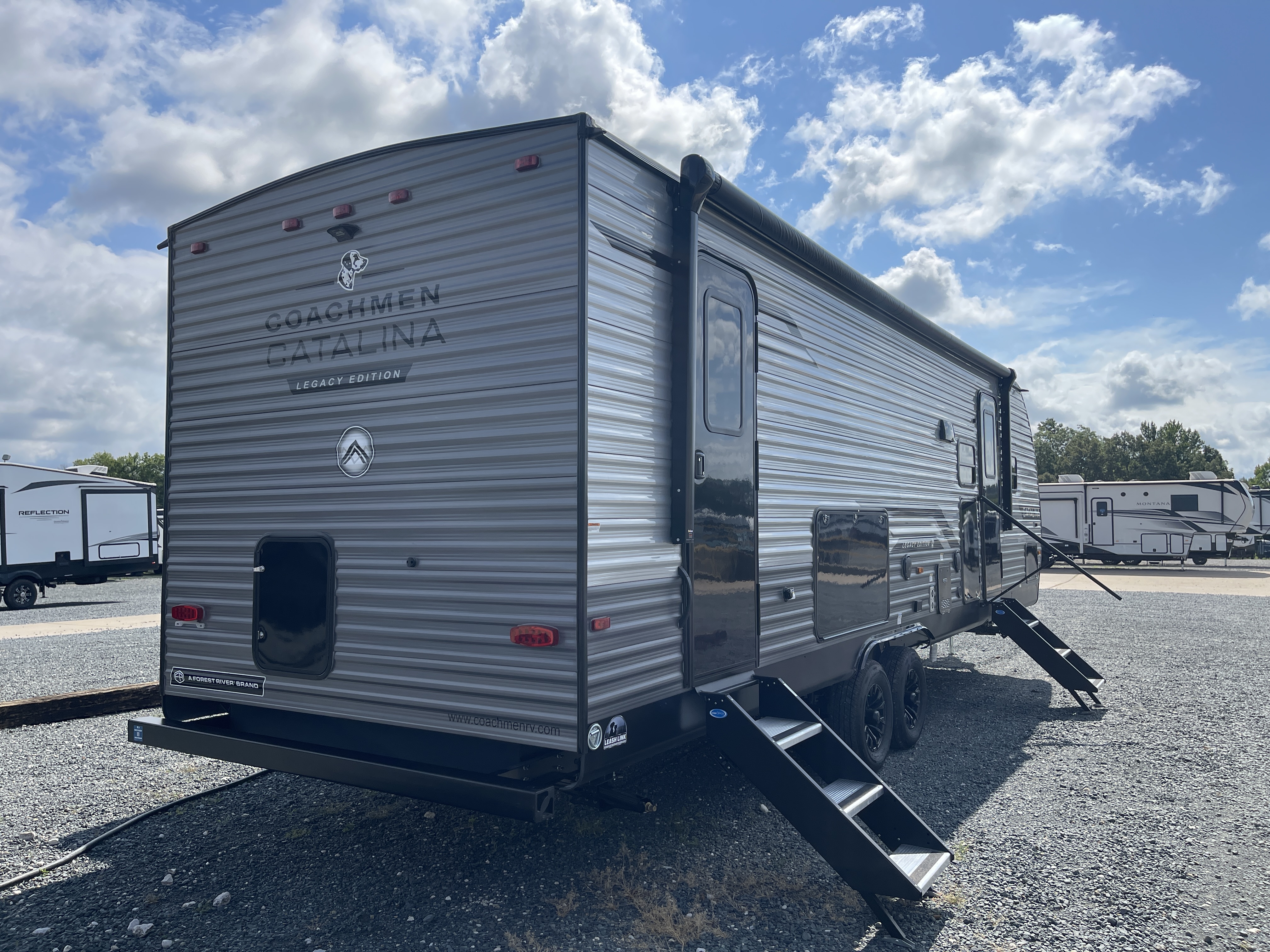 2027 Coachmen Catalina Legacy Edition 273DBHCK - Image 7
