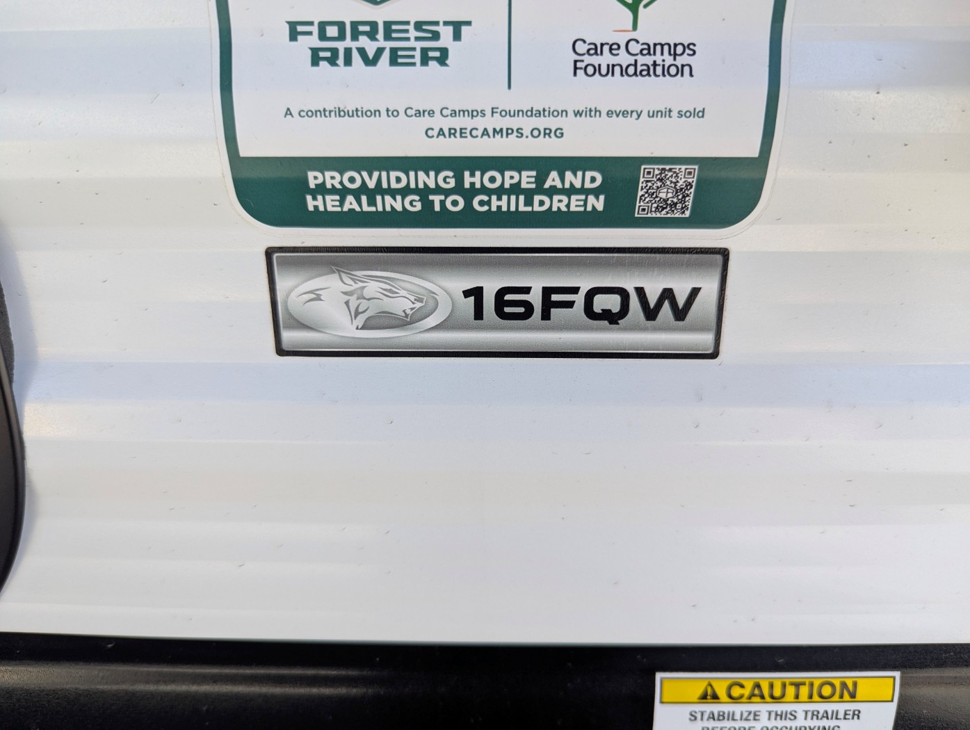 2025 Forest River Cherokee Wolf Pup 16FQW - Image 10